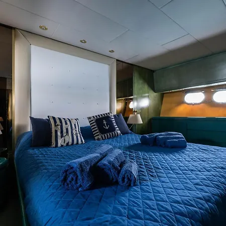 Úszó hotel Yacht Dreams Experience
