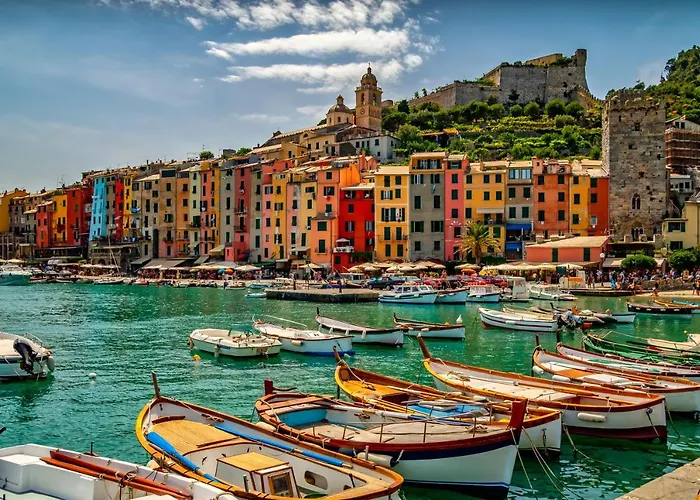 Botel Yacht San Lorenzo 22