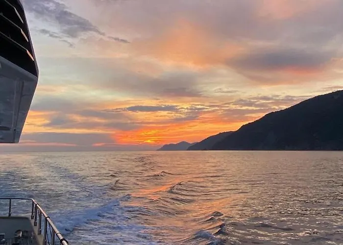 Botel Yacht San Lorenzo 22 *